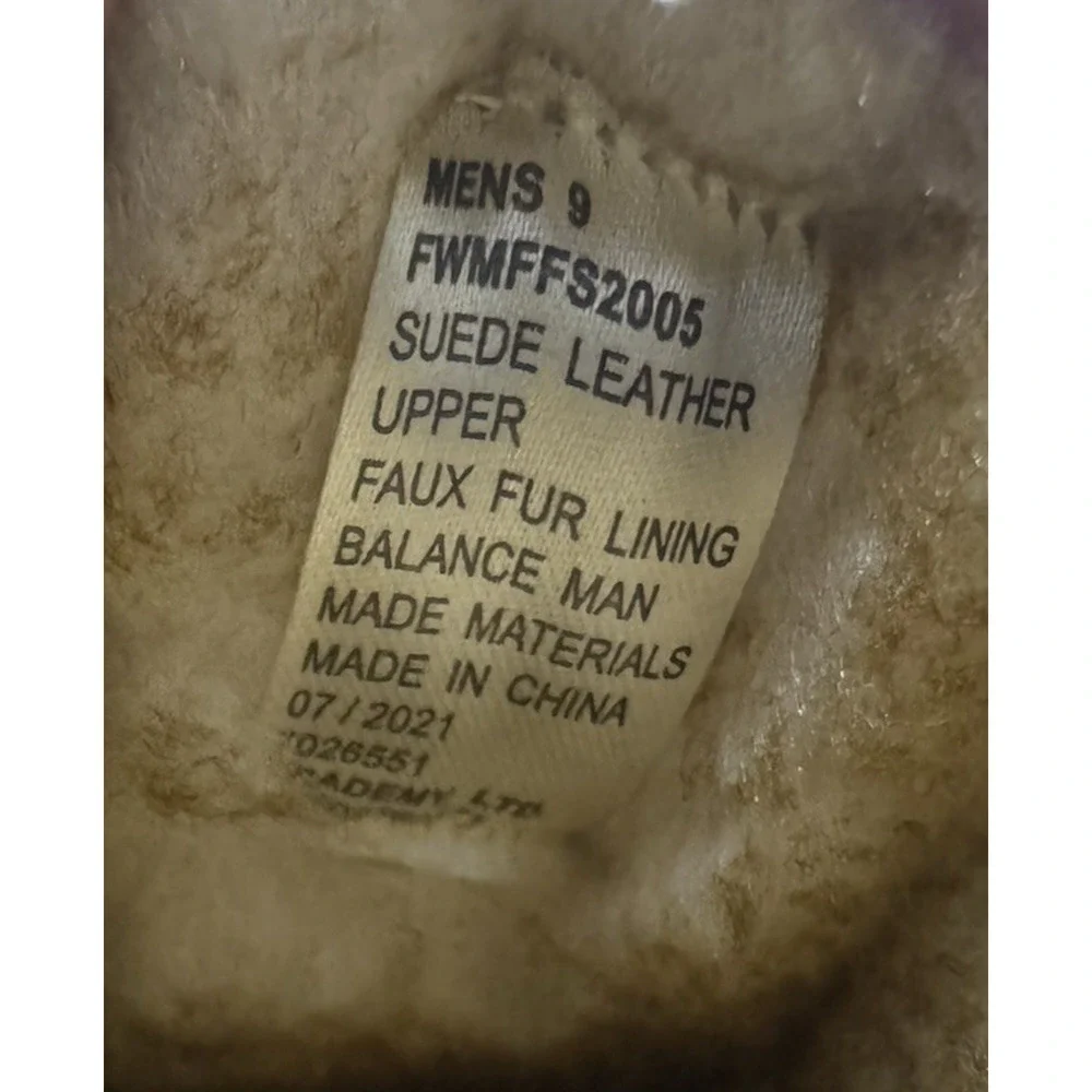 Men's 9 Brown Slippers Leather Suede Faux Fur Sherpa Lined Magellan Outdoors NWT